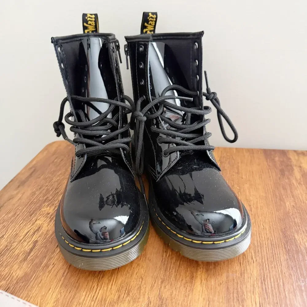 NEW Dr. Martens 1460 Patent Leather Lace Up Combat Boots Black Women's Size 6 - Picture 12 of 13